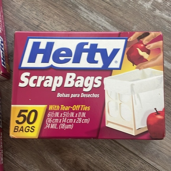 Hefty Scrap Bags with Tie-off Ties -3 Boxes- Discontinued - Picture 2 of 4